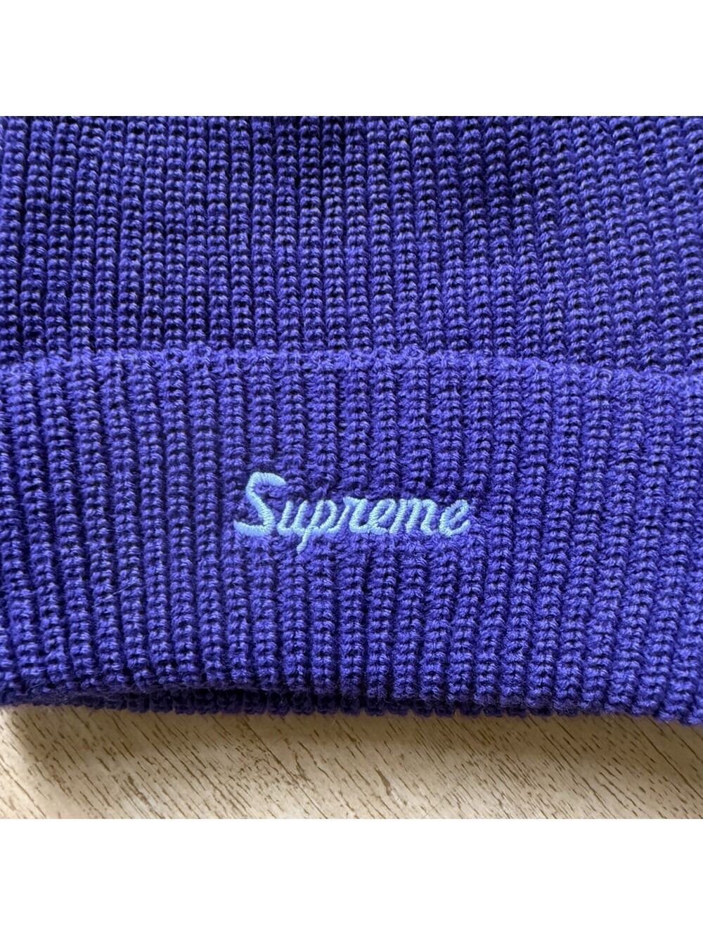 Supreme FW21 Loose Gauge Beanie PURPLE - Picture 2 of 6